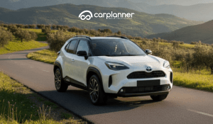 Toyota Yaris Cross AWD-i 2025: Funzionamento, Vantaggi e Confronto FWD