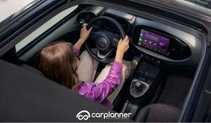 Toyota Aygo X Cambio Automatico S-CVT: Prova e Confronto col Manuale